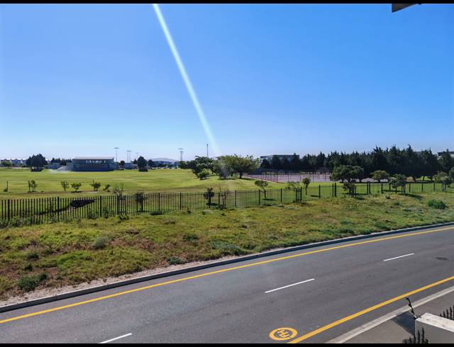 2 BEDROOM APARTMENT TO LET IN PARKLANDS NORTH